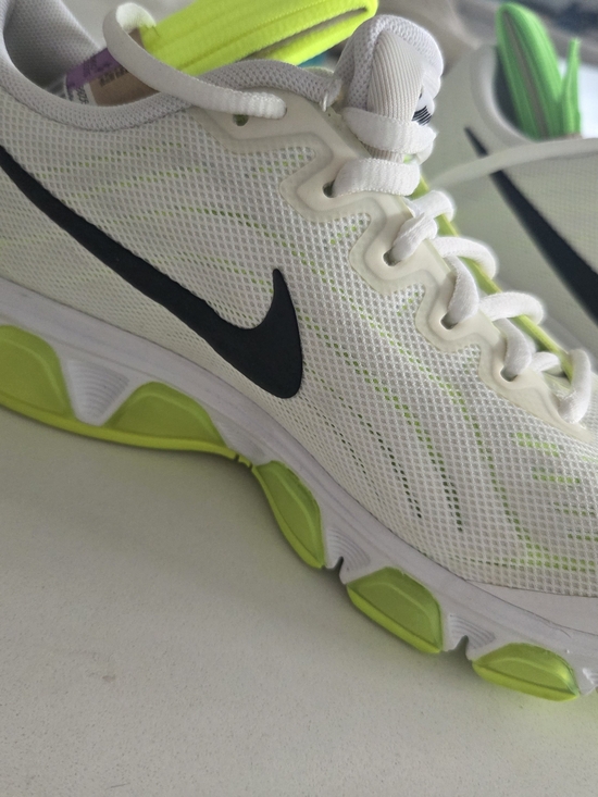 Nike Shoes - Nike 2013 Air Max